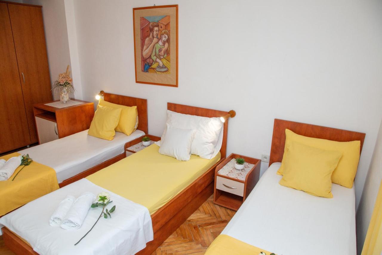 Royal Rooms Novalja Luaran gambar